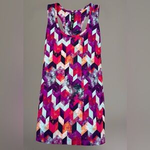LUKKA Womens Sleeveless Athletic Racerback Fitted Tank Colorful Chevron Large